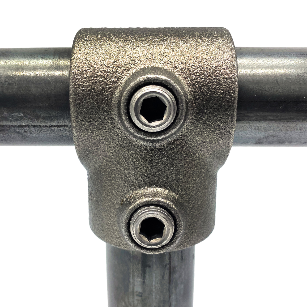 101-B Pieza en T corta - 33,7 mm (NAT.)